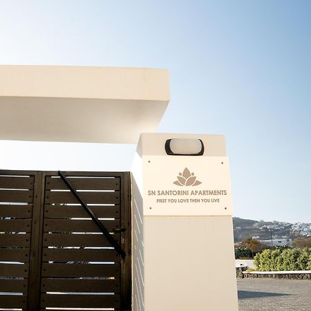 Sn Santorini Apartments Kamári Exteriér fotografie