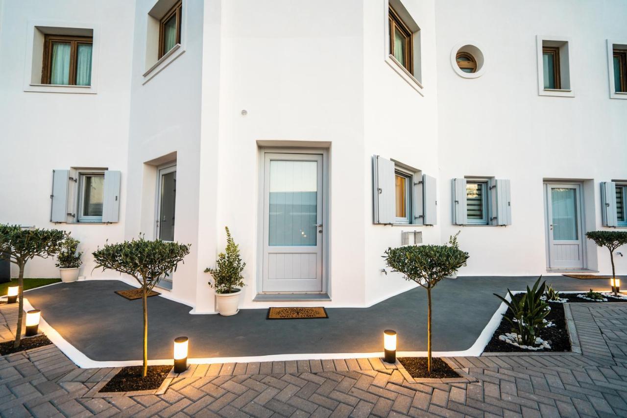 Sn Santorini Apartments Kamári Exteriér fotografie