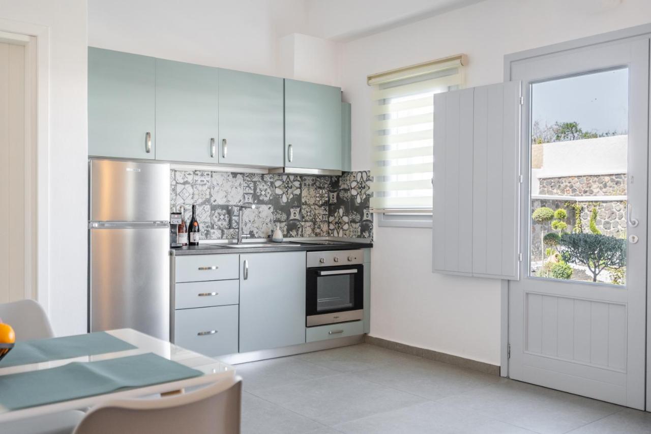 Sn Santorini Apartments Kamári Exteriér fotografie