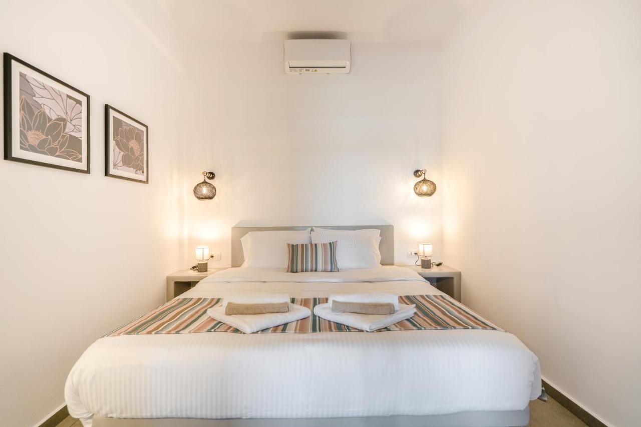 Sn Santorini Apartments Kamári Exteriér fotografie