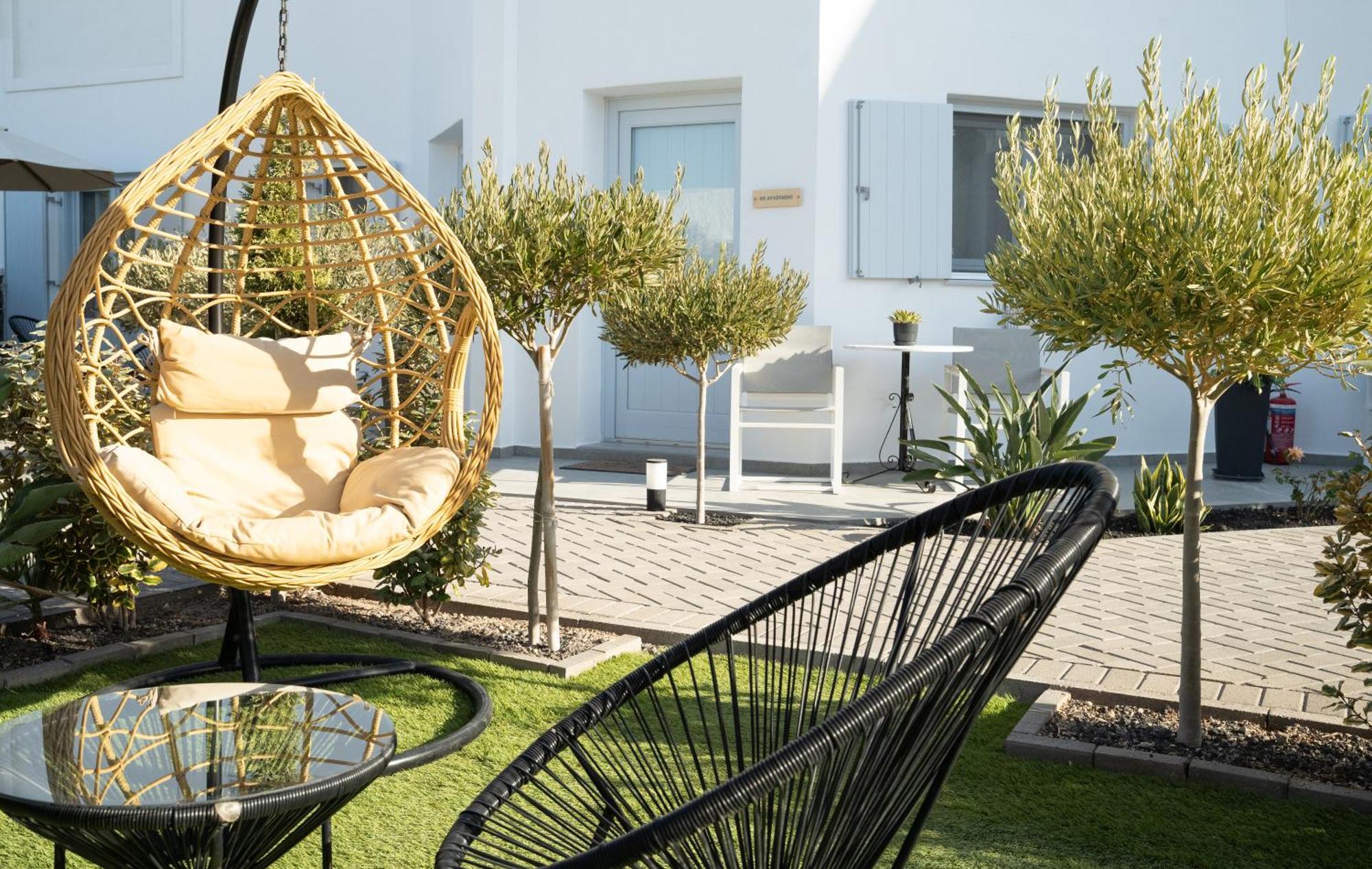 Sn Santorini Apartments Kamári Exteriér fotografie